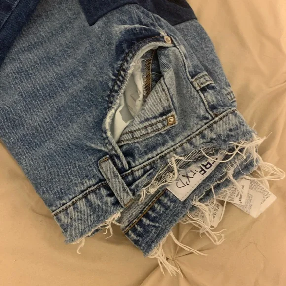 Blue Patchwork two tone denim asymmetric splice jeans Size 2 - Picture 9 of 12